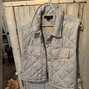 Almost Famous Quilted Cropped Gray Vest. Size 2x but I’m a size XS-S